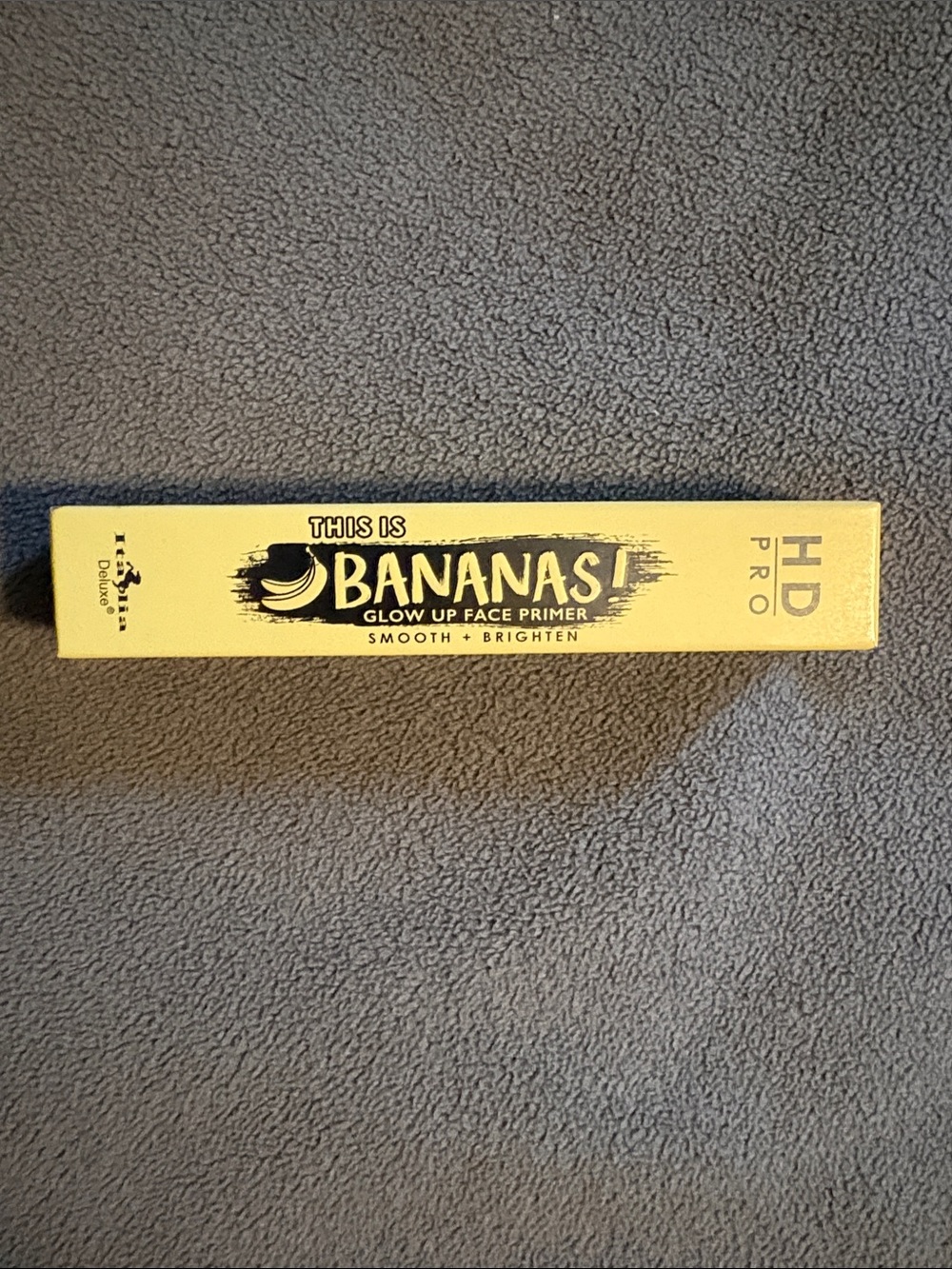 Bananas Glow Up Face Primer – Yellow Brightening Base